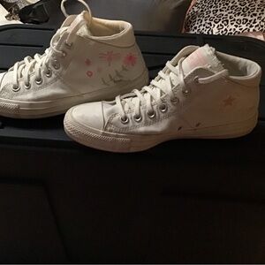 Cream High-Top Sneakers with Pink Star and Floral Accents